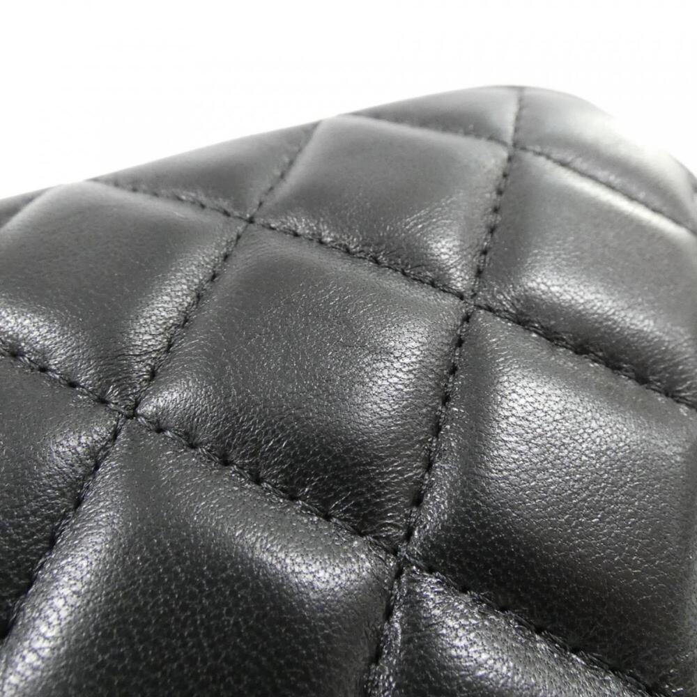 CHANEL Black Pouch - Picture 7 of 8